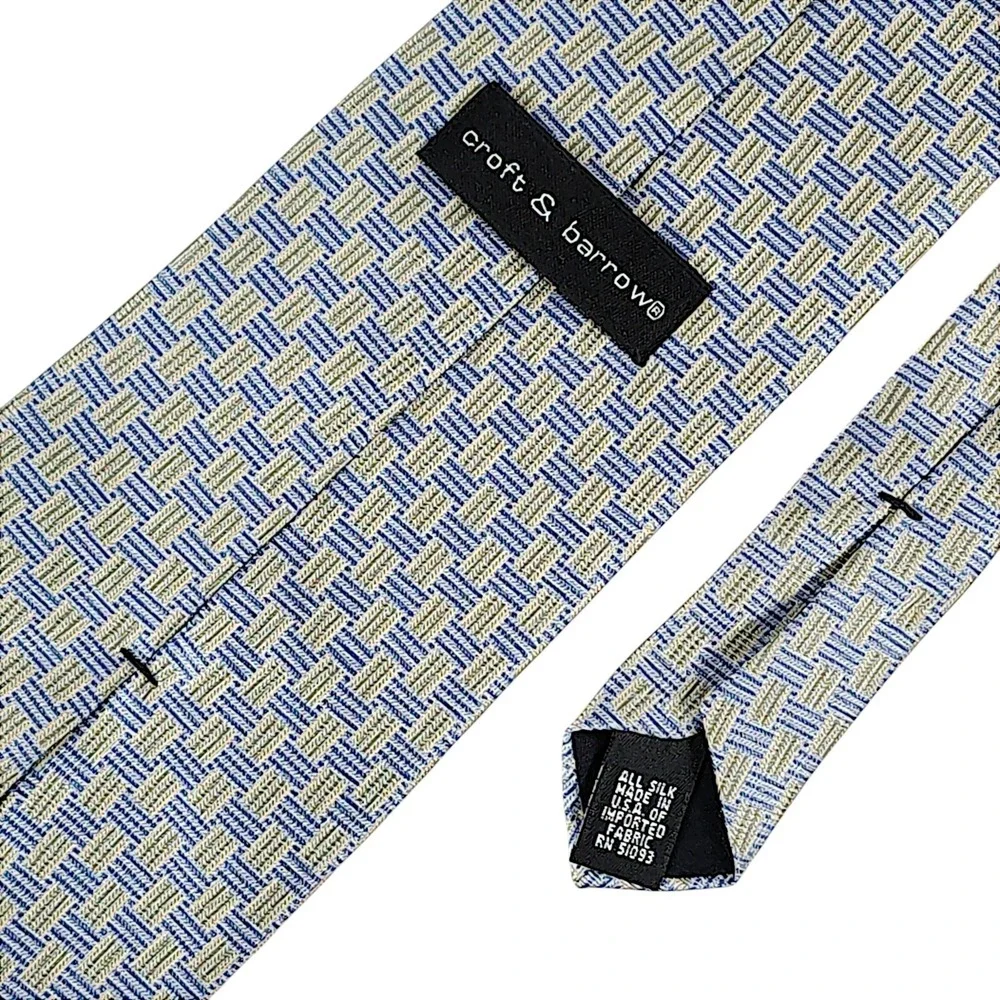 Croft & Barrow 100% Silk Men's Necktie Geometric Green Blue Vintage